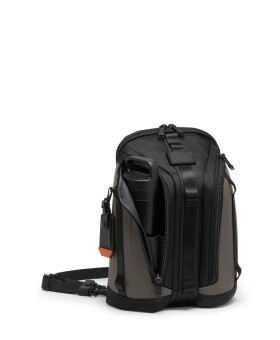 Bolsa de Peito Sling Knight Castanho Terra | Alpha Bravo | Tumi