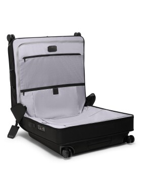 Porta-fatos 61 cm c/ 4 Rodas Preto - Alpha - Tumi