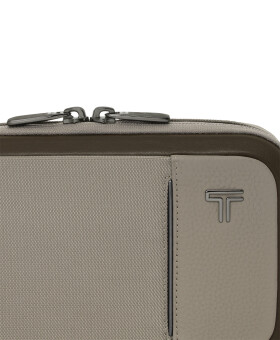 Bolsa de Peito Sling Messina Taupe | Alpha Malas de Viagens e Mochilas | Tumi Online