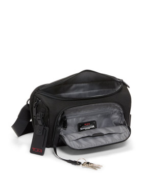 Bolsa de Peito Sling Large Preta | Alpha Malas de Viagens e Mochilas | Tumi Online